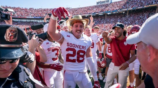 A cult hero at Oklahoma, Danny Stutsman aims to one day earn a leadership role with Saints too. Photo by AP Photo/Jeffrey McWhorter
