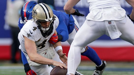 What is Derek Carr's future with the Saints? (Podcasts)