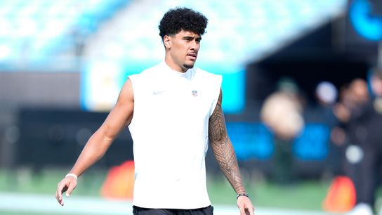 Saints' Devaughn Vele was a late bloomer in high school, a 26-year-old rookie and a Week 13 breakout, proving each time he was worth the wait (Analysis)